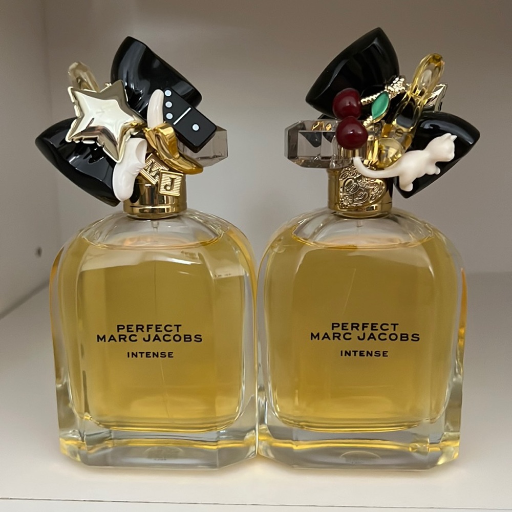 Marc Jacobs perfect intense perfume